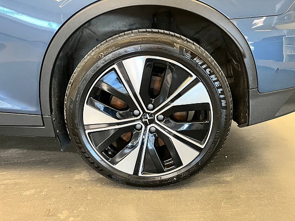 Polestar 2 13 of 17