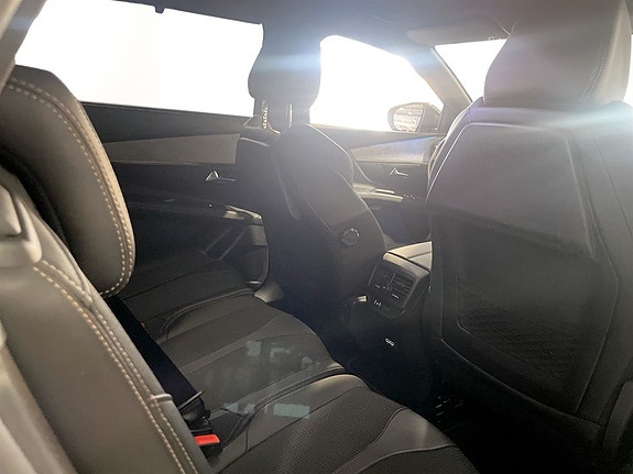 Peugeot 5008 12 of 15