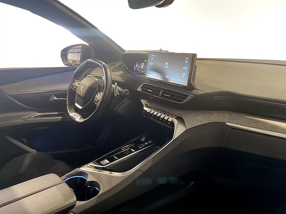 Peugeot 5008 11 of 15