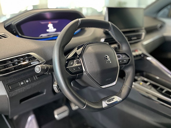 Peugeot 3008 14 of 23