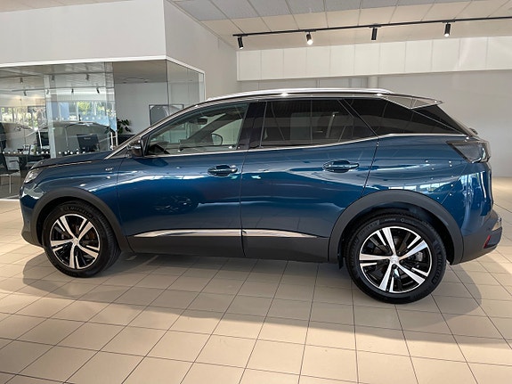 Peugeot 3008 8 of 23
