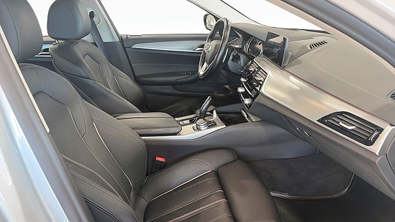 BMW 520 3 of 5