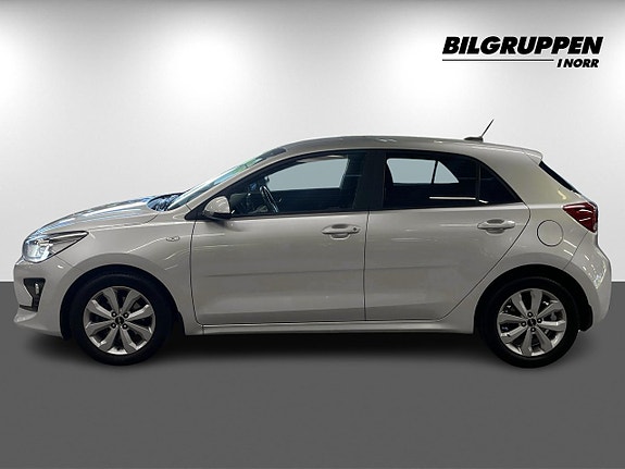 Kia Rio 4 of 5