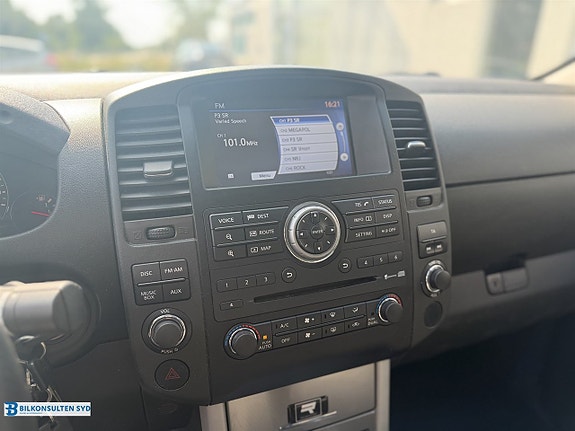 Nissan Navara 15 of 25