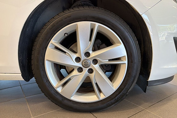 Opel Astra 11 of 16
