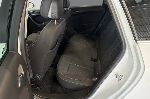 Opel Astra 7 of 16