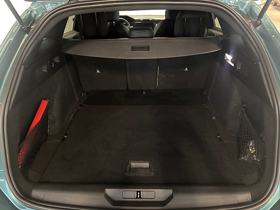Peugeot 308 SW 19 of 19