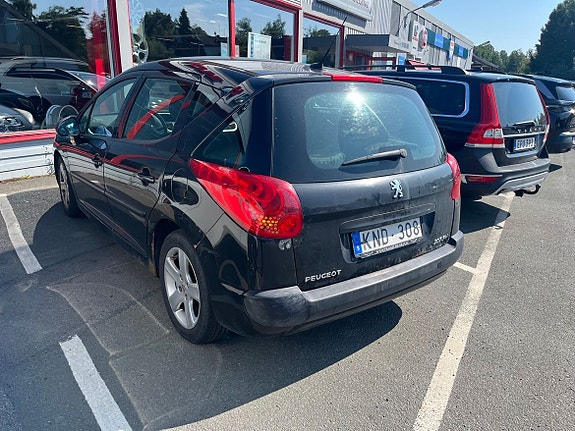Peugeot 207 3 of 5