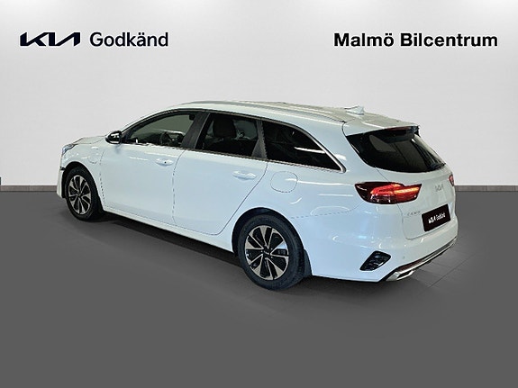 Kia Ceed 2 of 19