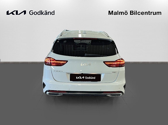Kia Ceed 4 of 19