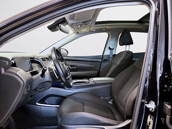 Hyundai Tucson 7 of 17