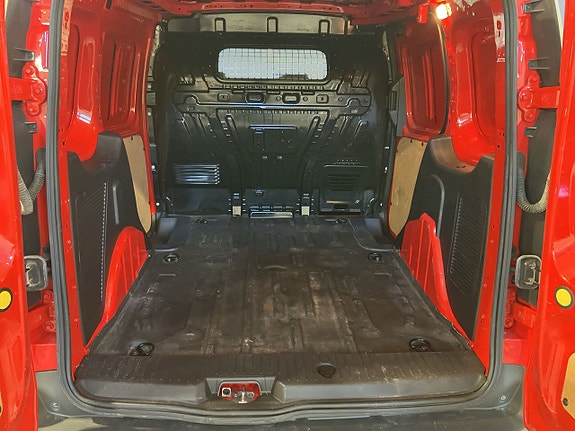 Ford Transit Connect 12 of 20