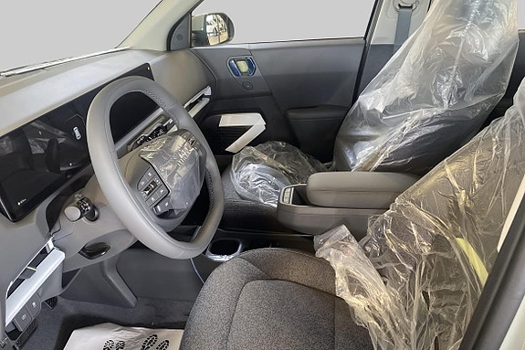 Kia EV2 6 of 16