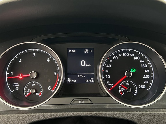 Volkswagen Golf Alltrack 17 of 28