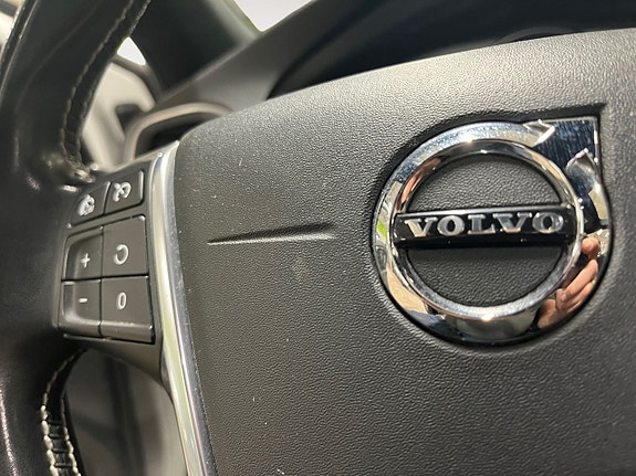 Volvo V40 19 of 19
