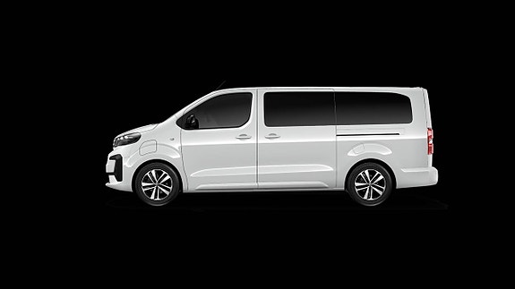 Peugeot Traveller 3 of 5