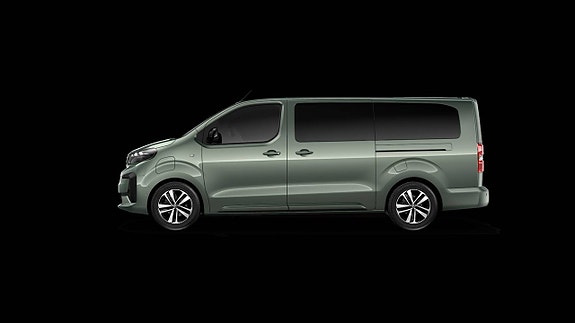 Peugeot Traveller 17 of 25