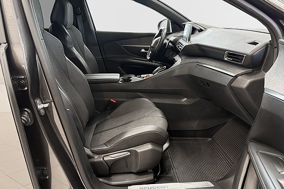Peugeot 3008 6 of 15