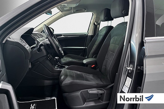 Volkswagen Tiguan 5 of 5