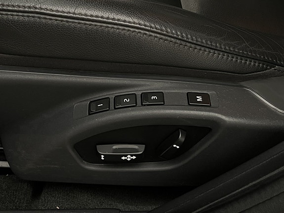 Volvo V60 Cross Country 13 of 28