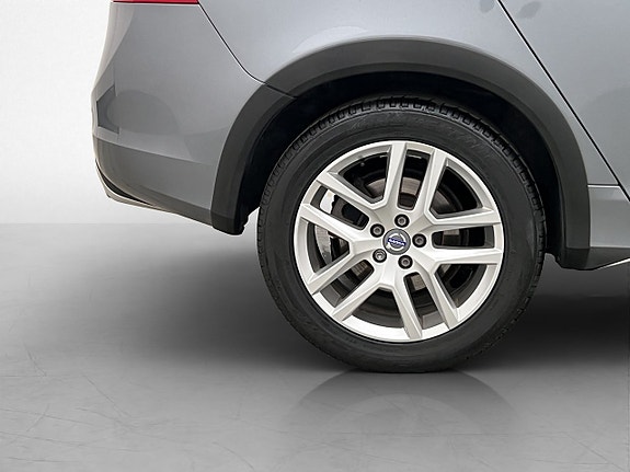 Volvo V60 Cross Country 27 of 28