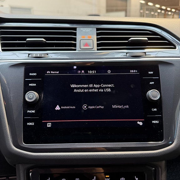 Volkswagen Tiguan Allspace 14 of 14