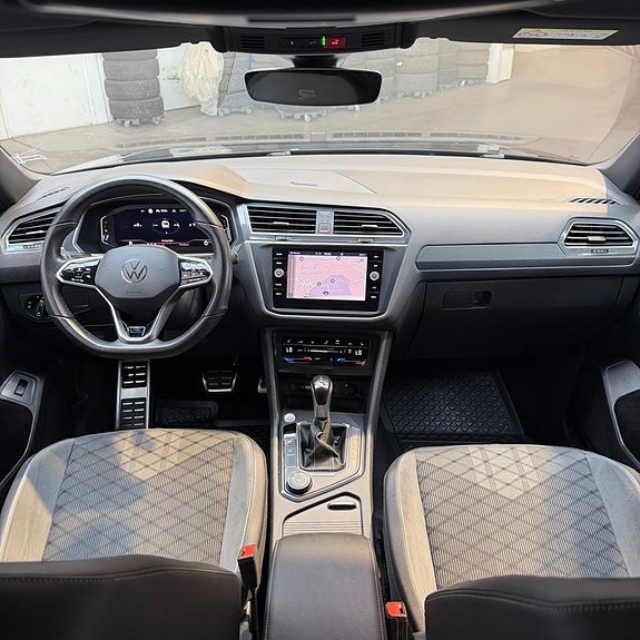 Volkswagen Tiguan Allspace 11 of 14
