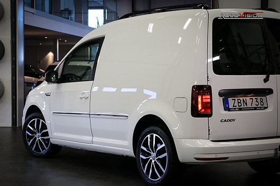 Volkswagen Caddy 5 of 5