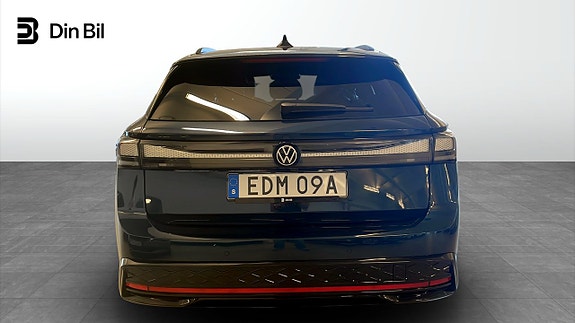 Volkswagen ID.7 5 of 5