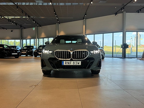 BMW i5 2 of 5