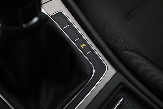 Volkswagen Golf I 27 of 30