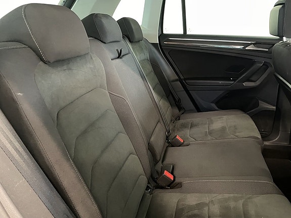 Volkswagen Tiguan 14 of 23