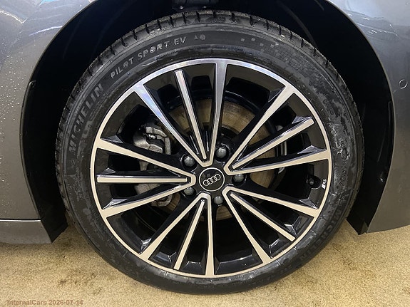 Audi A6 7 of 14