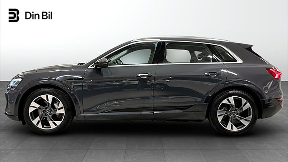 Audi Q8 e-tron 2 of 5