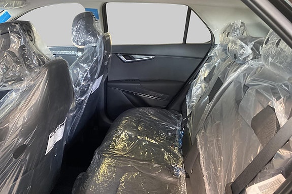 Kia Niro 8 of 19