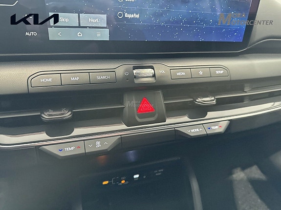 Kia K4 13 of 14
