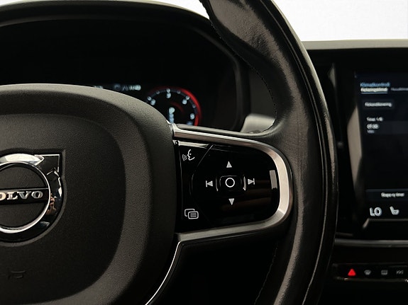 Volvo V90 Cross Country 19 of 30