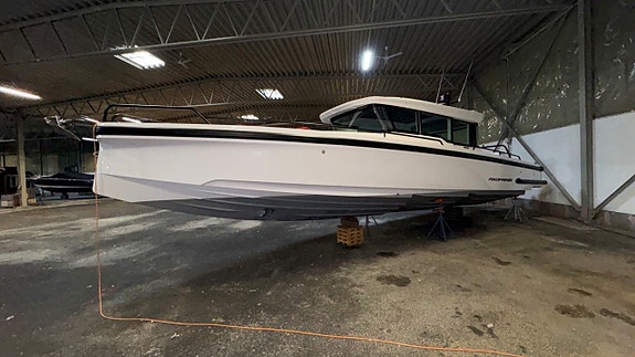 Axopar 37 AC -21 Mercury V8 300 JPO -26 "READY TO CRUISE"