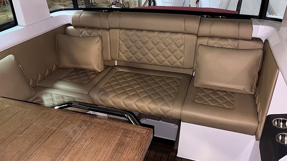 Axopar 37 AC -21 Mercury V8 300 JPO -26 "READY TO CRUISE" 10 of 10