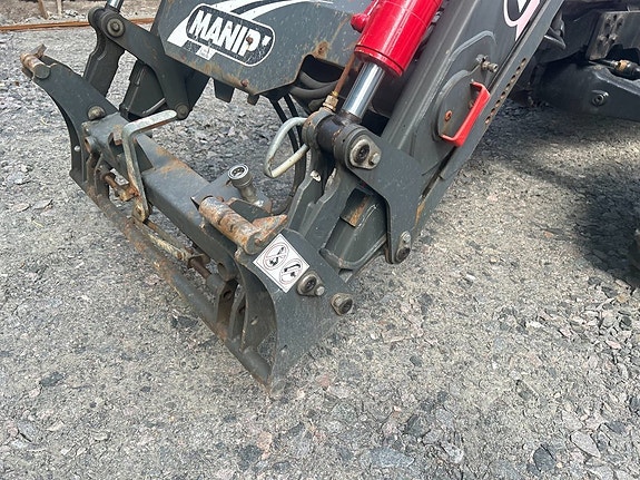 Traktor 4wd med Lastare VALMET/VALTRA 5 of 5
