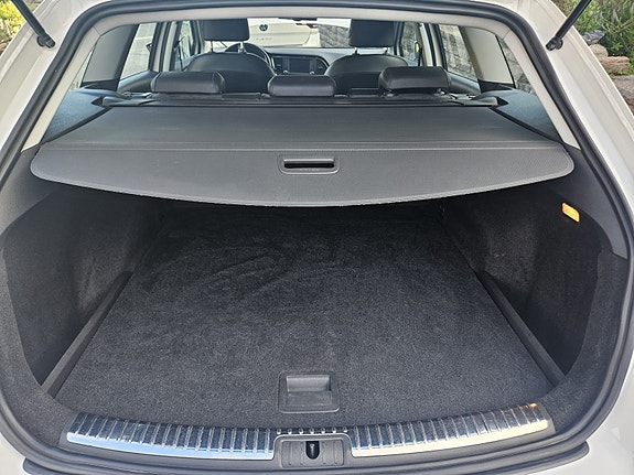 Seat Leon 9 of 11