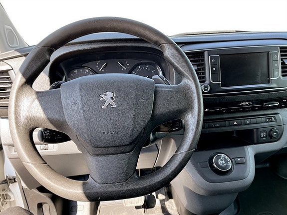 Peugeot Expert 8 of 15