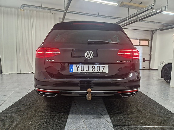 Volkswagen Passat 6 of 21