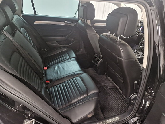 Volkswagen Passat 9 of 21