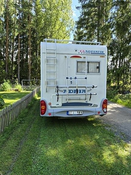 Adria Coral A655 SP 3 of 11