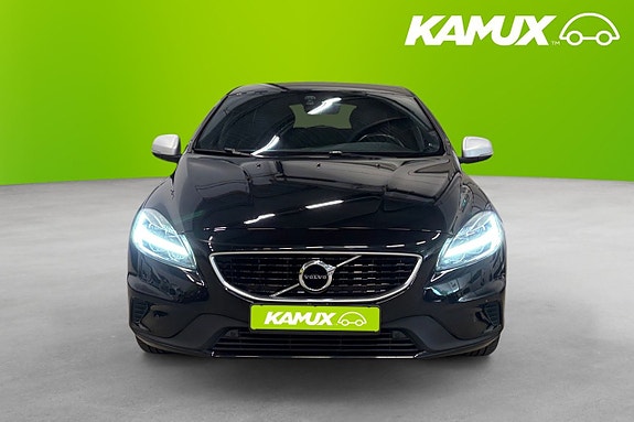 Volvo V40 6 of 26