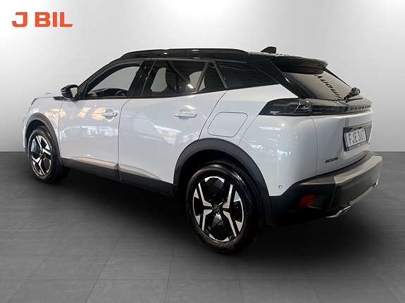 Peugeot 2008 3 of 15