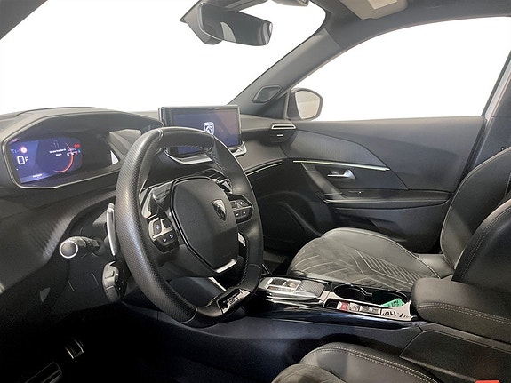 Peugeot 2008 4 of 15