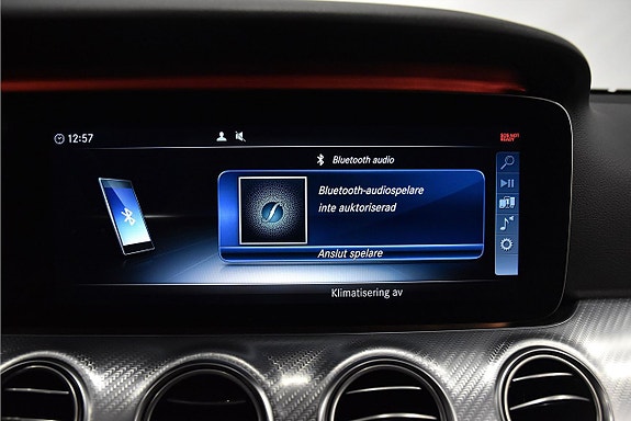 Mercedes-Benz E220 18 of 23