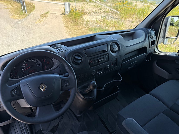 Renault Master 7 of 9